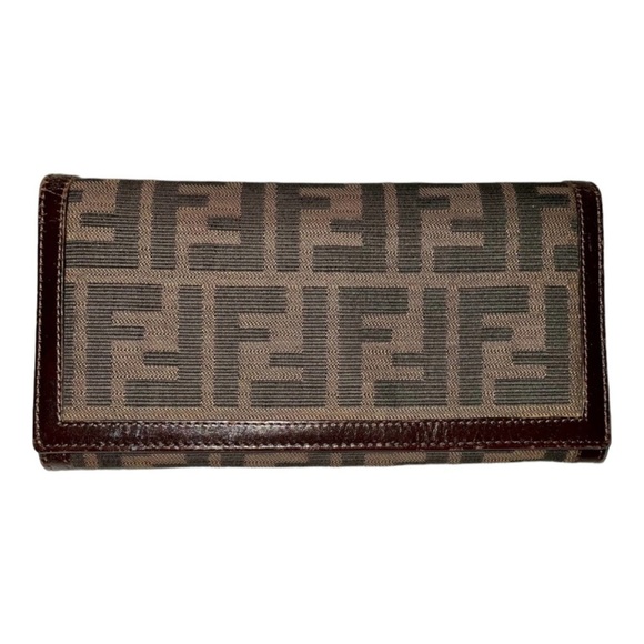 FENDI Bi-fold Zucca Continental Wallet in Tobacco. - Picture 1 of 16